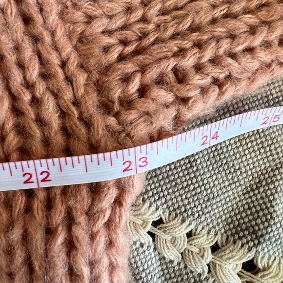 Pink Lily Cozy Knit Button pullover Sweater, pinkish mauve, size small. GUC - Picture 7 of 8